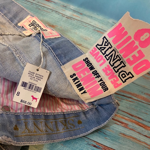 SOLD OUT - Picture 2 of 6